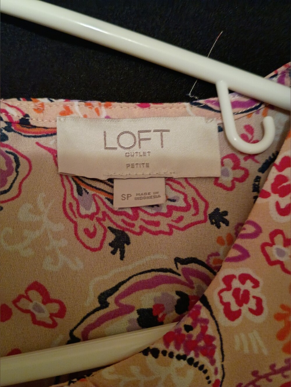 LOFT Small Petite Floral Paisley Sleeveless Tank Top - Picture 5 of 9